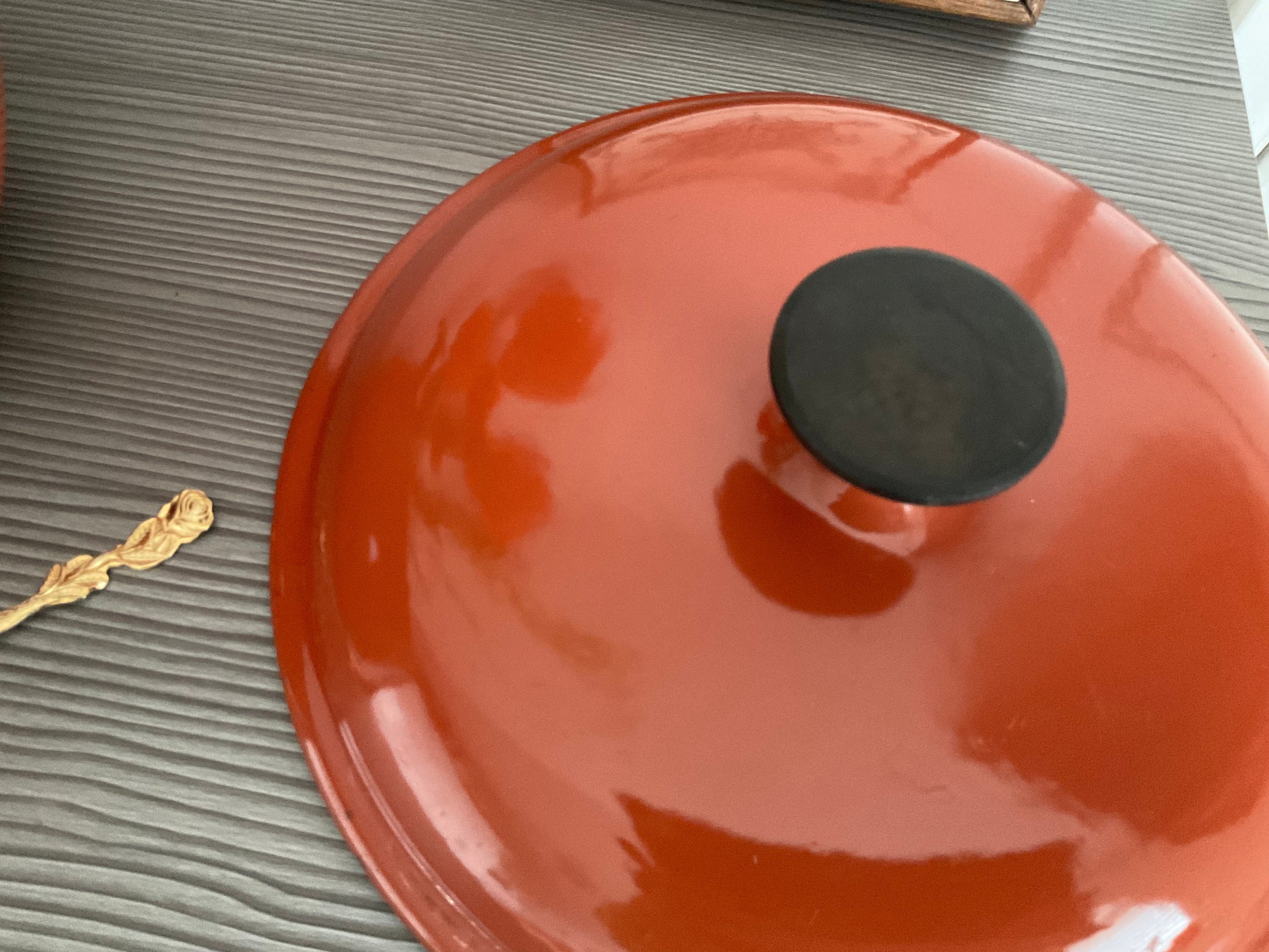 Vintage Le Creuset Enzo Mari la Mama Collection French Cast Iron Dutch Oven  Burnt Orange Round Lidded Cook Pot 
