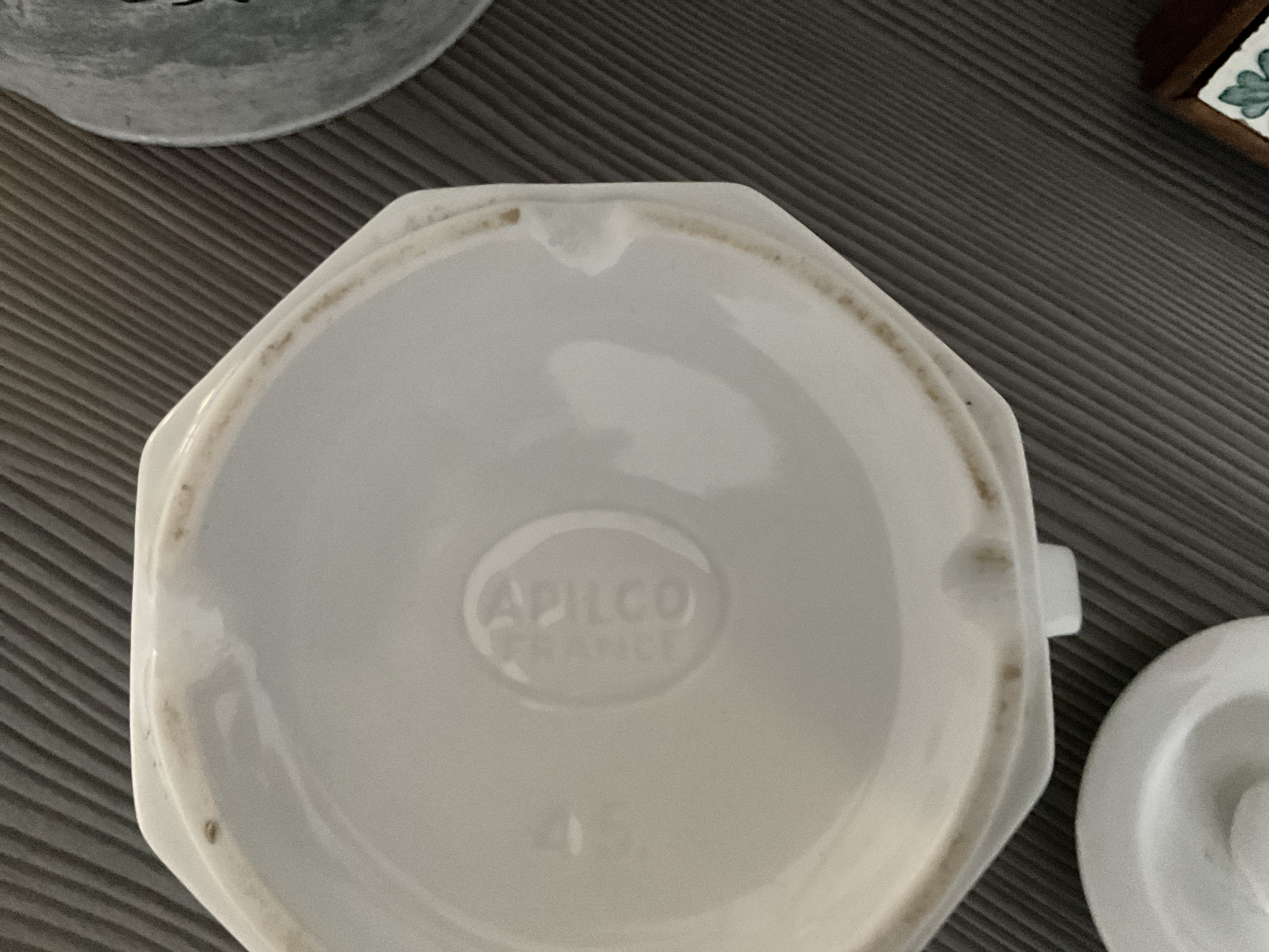 ヴィンテージ フランス製 APILCO セラミックティーポット：ホワイト 