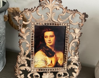 Bonito marco de fotos independiente de estilo shabby chic, marco de fotos de metal ornamentado