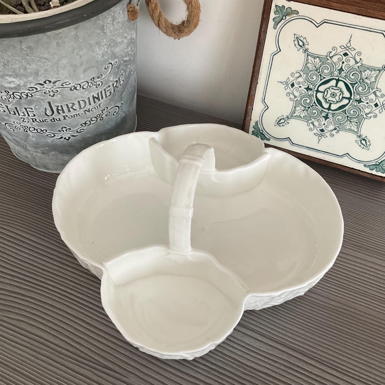 Wedgwood Countryware Erdbeerkorb und Sahnekännchen, Embossed Bone China Bild 9