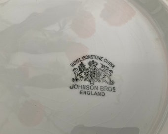 巨大なアンティークのロイヤルアイアンストーン製洗面器：ジョンソン