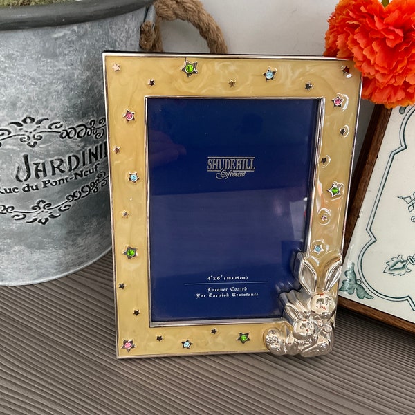 Pretty SHUDEHILL Silver Plated Photo Frame, Free Standing Decorative Picture Frame