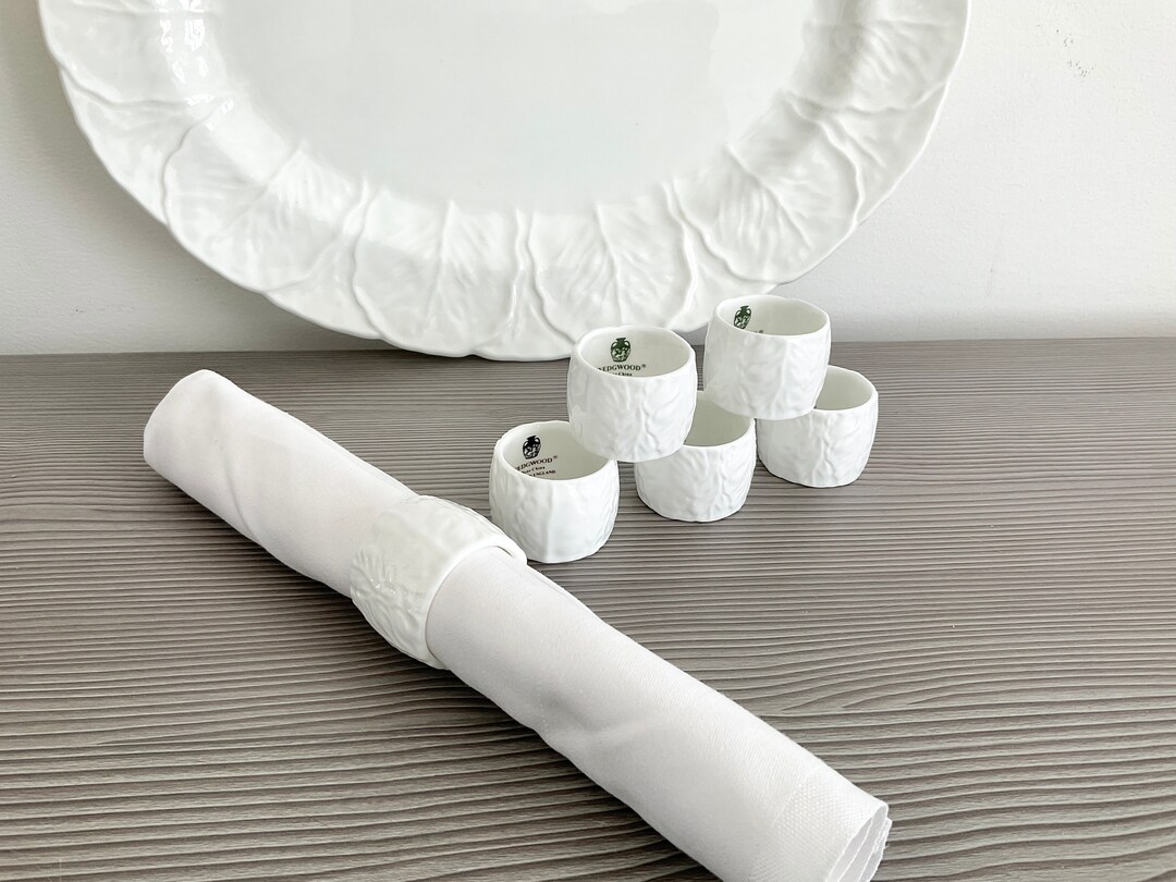 6 Vintage Wedgwood Countryware Napkin Rings, Cabbage Leaf Design