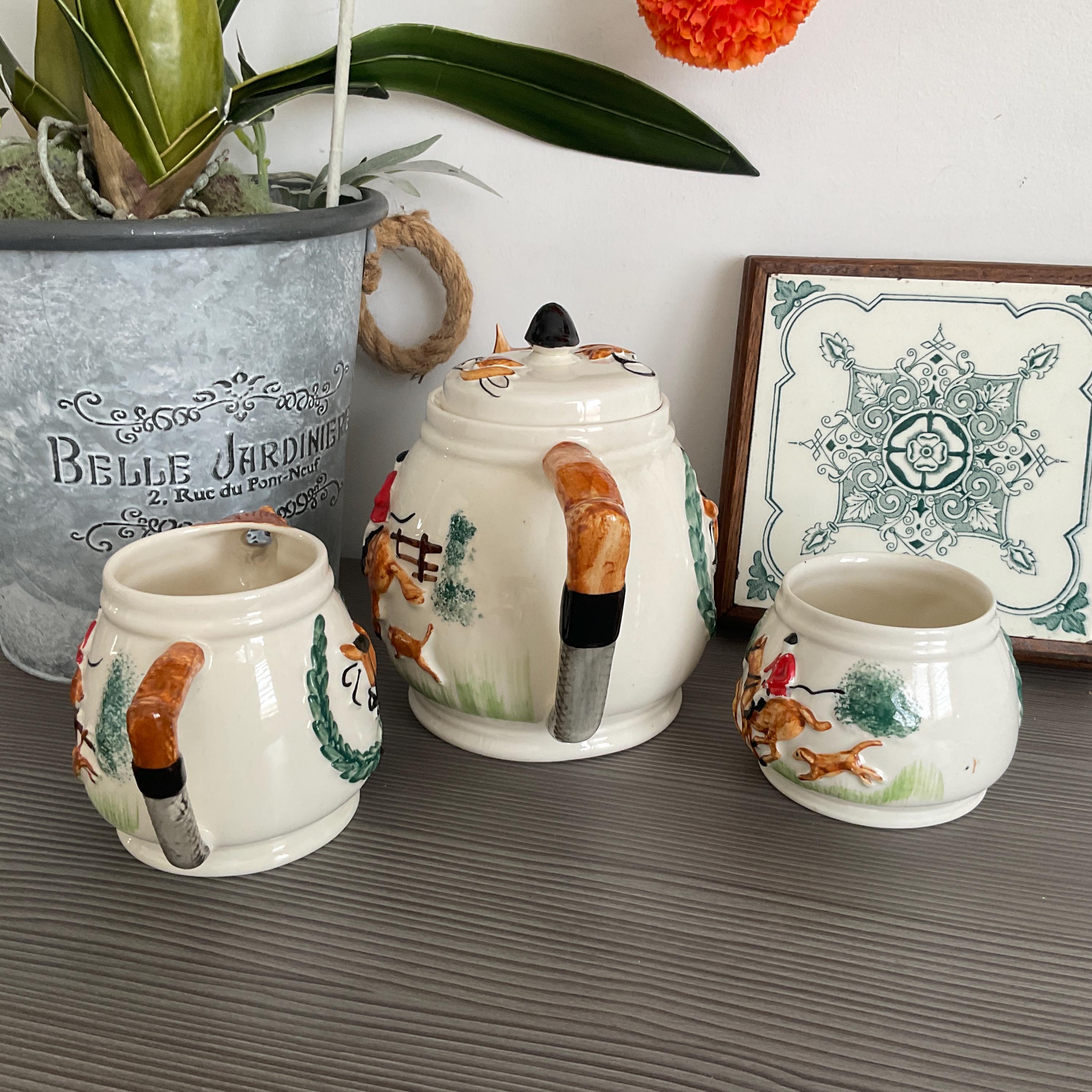 イングランド ビンテージ 1950's Portland Pottery セット Vintage Portland Pottery Fox Hunting Teapot Set: English Novelty