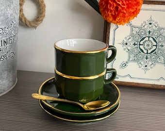 2 x APILCO Double Espresso Flora Coffee Cups, Saucers and Gold Spoons French Cafe Style Crockery, Green and Gold