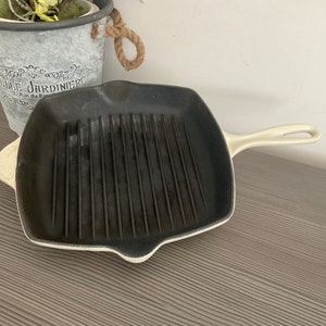 Reduced ! Vintage LE CREUSET Cast Iron Griddle Pan, Cream Enamel 26cm Steak Pan Frying Pan