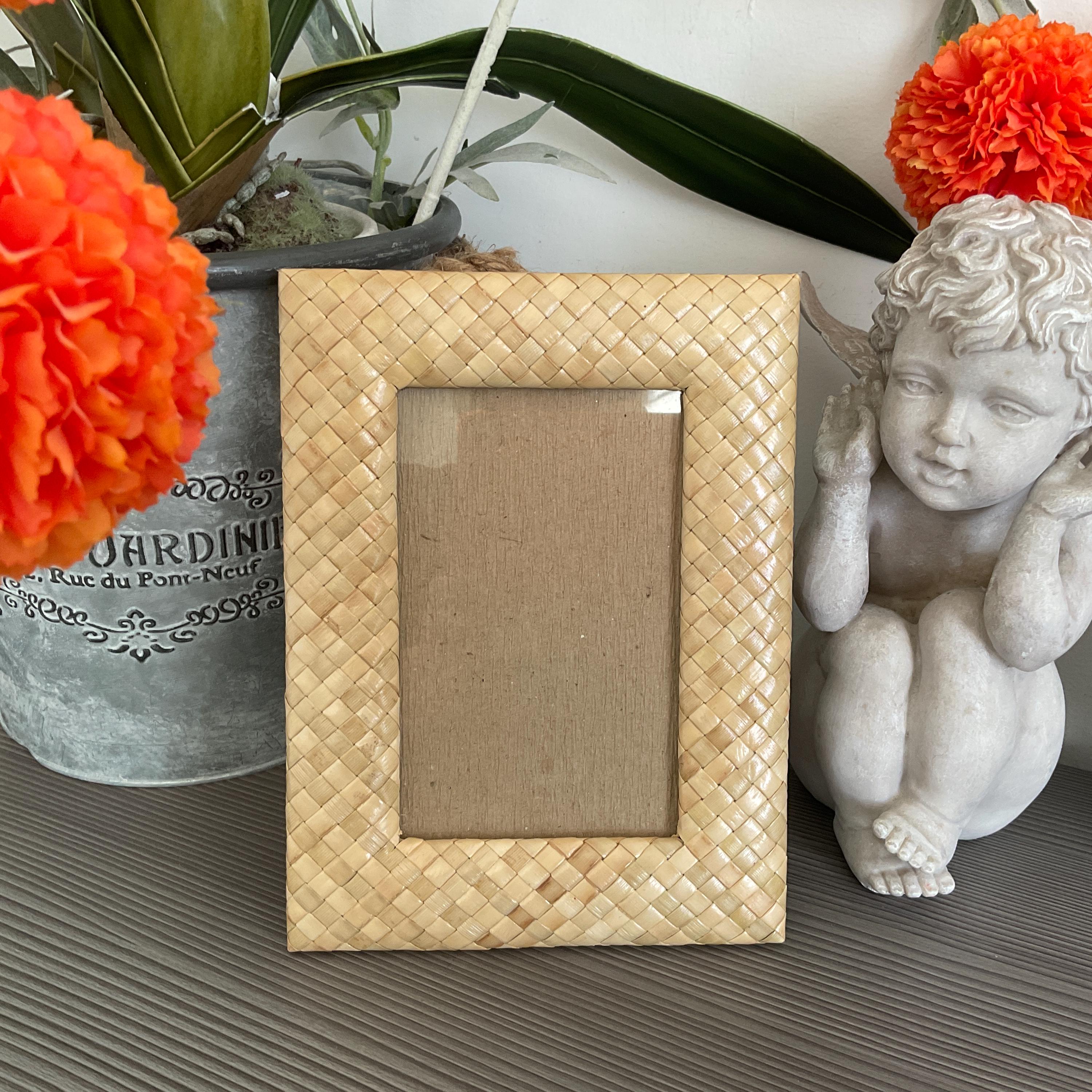 Vintage rattan picture frames