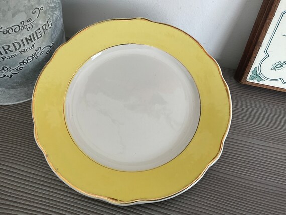 Platos amarillos porcelana sale
