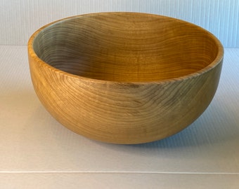 14" Salad Bowl - Myrtle Wood