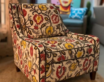 Rustic Modern Accent Chair – Bold Floral Upholstery, Handmade Lounge Chair, Custom Fabric Armchair, 33x39x37