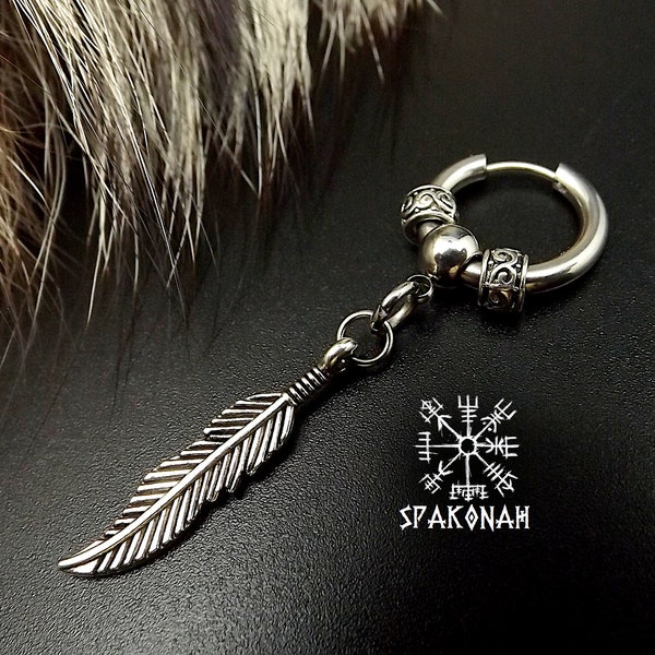 Mono-boucle d'oreille viking en acier inoxydable et métal, avec plume, légère et agréable - cadeau pour homme /femme cadeau d'anniversaire