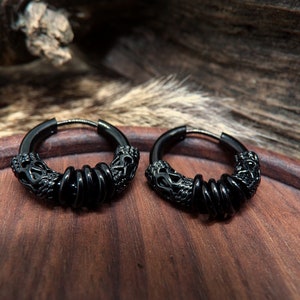 Viking style hoop earrings in black stainless steel with metal beads image 3