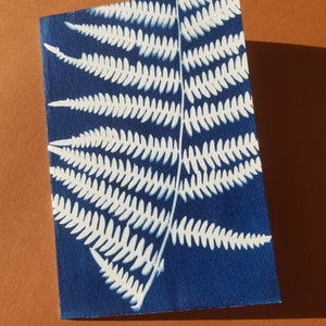 Carte double cyanotype Fougère - Fait main format 10*15cm - Création artisanale