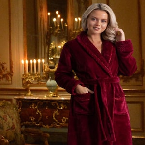 RED BRIDESMAID ROBE, Personalized Robe, Luxury Bath Robe, Soft Soft Warm Mr Mrs Blank Customized Monogram Robes For Women, Bridesmaid Robes