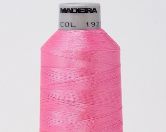 Hilo de bordar rosa polineón Madeira, 5500 yardas