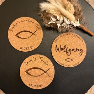 Dessous de verre en liège personnalisé avec nom, marque-place, cadeau pour invité, dessous de verre pour confirmation / baptême / communion / confirmation