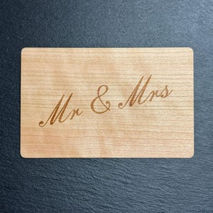 Tarjeta de felicitación tarjeta de regalo de madera tarjeta de regalo Mr & Mrs tarjeta de boda tarjeta de madera sostenible tarjeta de felicitación madera