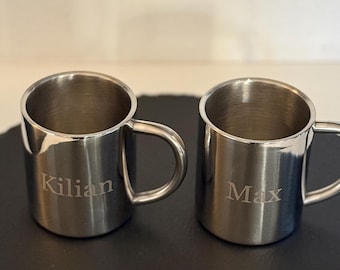 Mok van roestvrij staal, beker, mok met gepersonaliseerde naam, metalen koffiemok, dubbelwandige roestvrijstalen mok met handvat, 200 ml met gravure