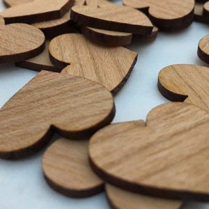 50 scattered wooden heart table decorations natural wedding decorative hearts scattered parts straight 2 cm 3 cm 4 cm image 4