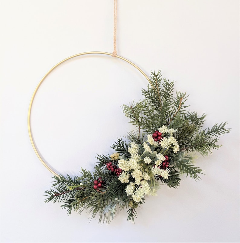 10 Wire Winter wreath with pine, florals & berries image 1