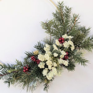 10 Wire Winter wreath with pine, florals & berries image 2