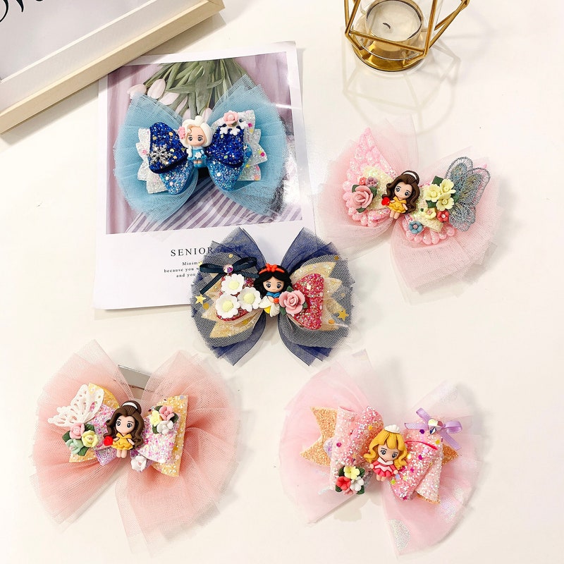 Princess Pineapple Slice Hair Bow main image 0