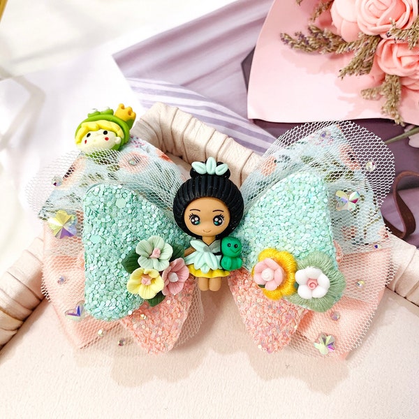 The Princess and The Frog Inspired Hair Bow, Tiana Hair Bow, Green Glitter Bow, Disney Princess Bow