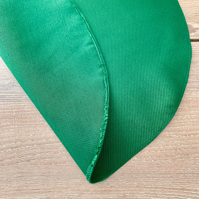 Solid Green Round Placemat: Fabric Dinner Table Mat (14 Inches) - Etsy