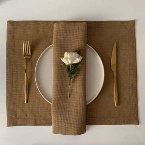 Linen Farmhouse Placemats: Rustic Burlap Table Decor