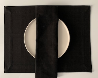Boho Black Linen Placemat and Napkin Set