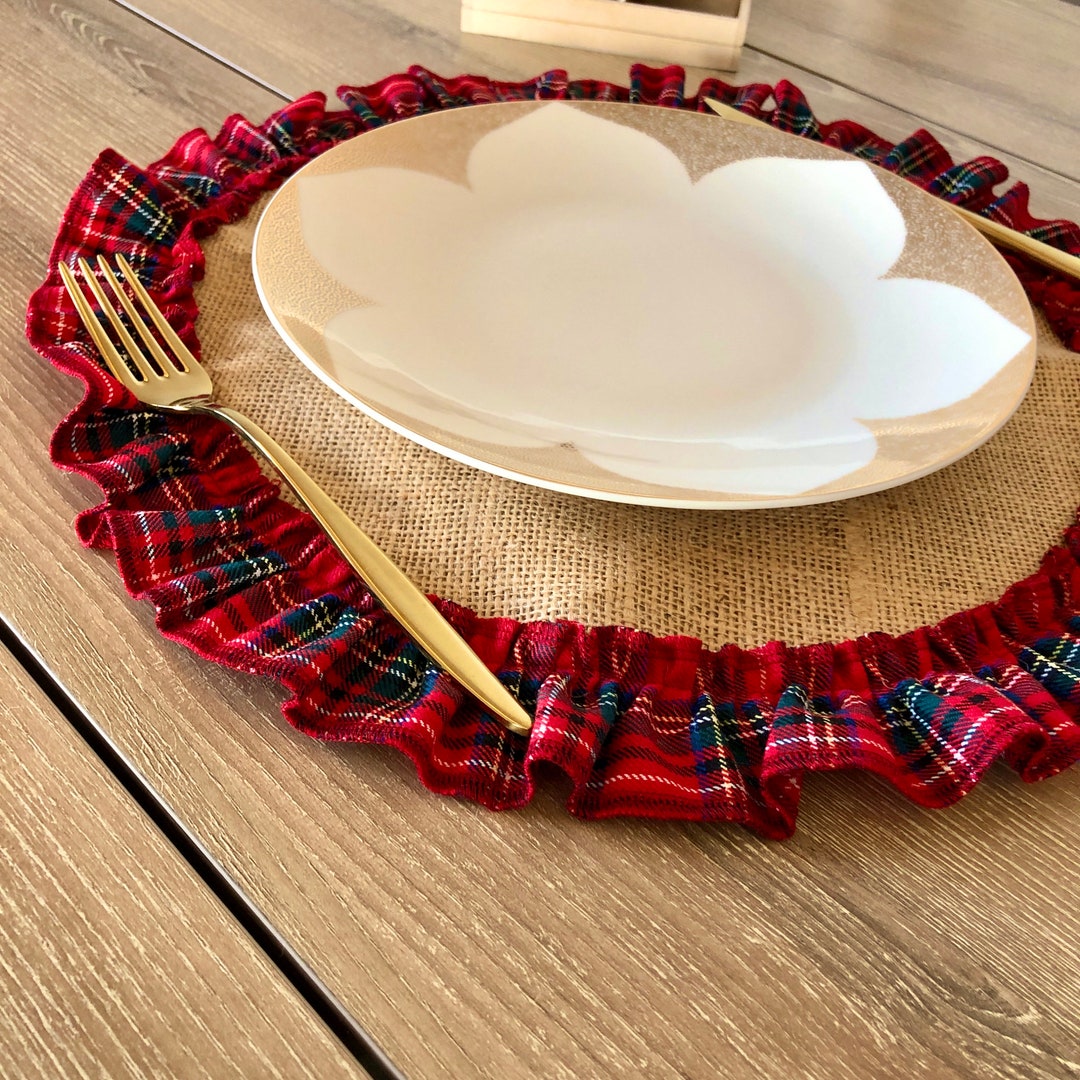 Tartan Ruffled Round Christmas Placemats, Round Burlap Table Mats