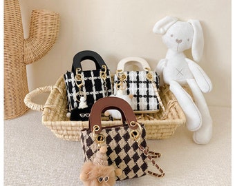 Personalized Little Girl Gift / Fashion Handbag / Crossbody Bag / Kids Purses / Square Toddler Shoulder Bag