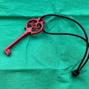 Llave de la princesa Mombi Ruby impresa en 3D de Return to Oz.