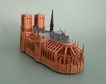 Notre Dame París Impreso en Resina 3D