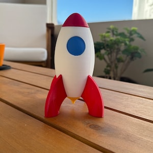 3D Printed Rocket Toy, PLA Desk Decor