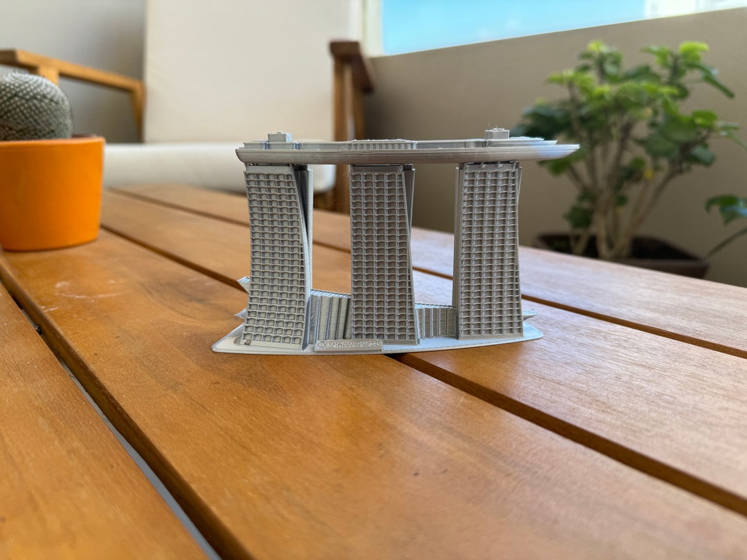 【未使用 美品】シンガポール お土産 灰皿 観賞用 マリーナベイサンズ SG マリーナベイサンズ シンガポール 3Dプリントモデル、ランドマーク