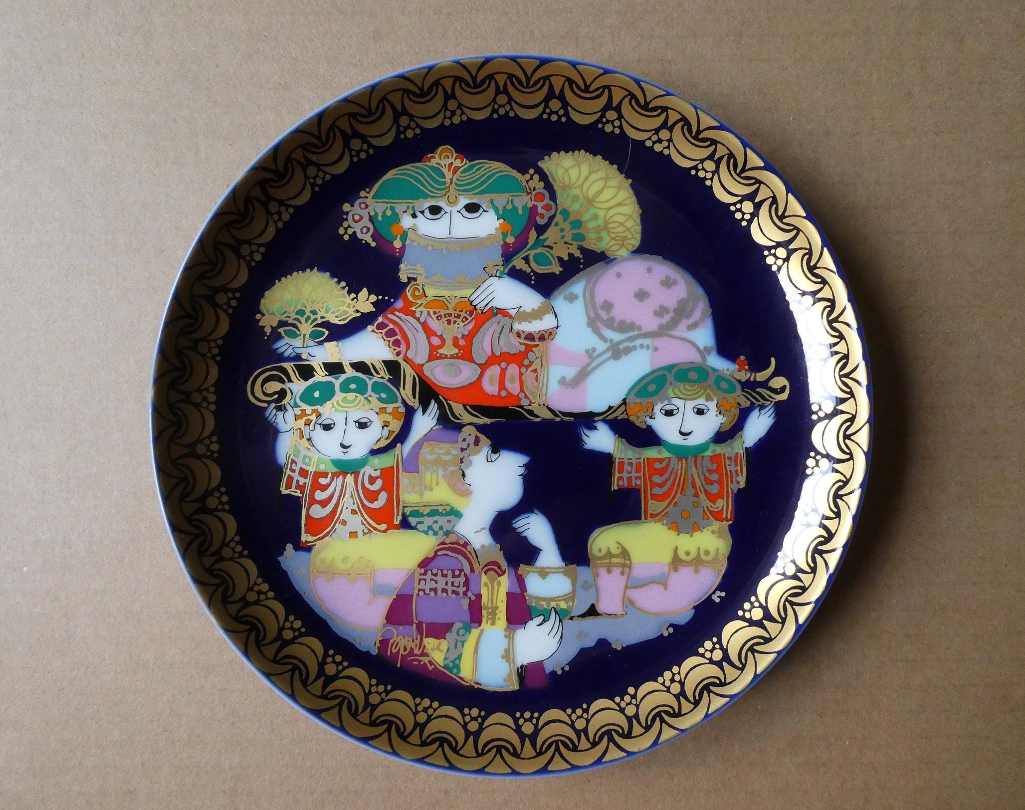 Collector's plate, wall plate "Aladin" No. 6, Aladdin and the Princess, Rosenthal, design Björn Wiinblad, signed, fine porcelain, gold rim