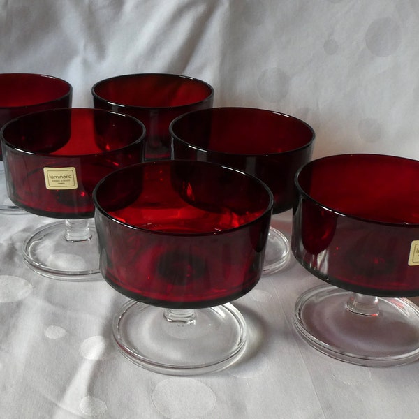6 schöne Sektschalen, Dessertschalen, rubinrotes Glas, Luminarc, Frankreich, 1970er
