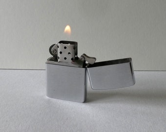 Old storm lighter, petrol lighter, Zippo Bradford USA, XV, brushed chrome, 1980s, fully functional.