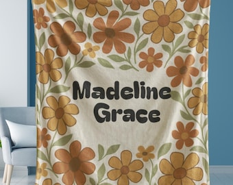 Retro Floral Personalized Blanket, Custom Name Blanket, Groovy Flower Throw, 70s Sherpa Blanket, Boho Cozy Gift, Dorm Bed Blanket
