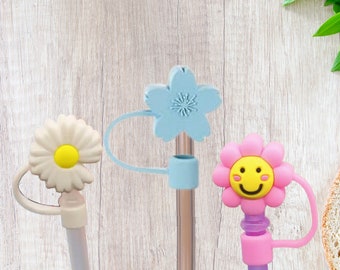 Silicone Straw Cover Topper Caps Flowers for Reusable Straws NOT for Stanley, Cute Pink Daisy White Flower Straw Decorations Cap Cover