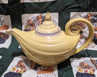 Vintage Hall Yellow Aladdin Teapot & Lid with Infuser