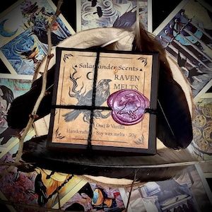 Raven Melts…highly scented Oud & Vanilla fragrance soy wax melts.