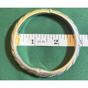 Vintage Silver Tone Etched Bangle Bracelet With magnetic Closure By Brighton EUC image 9