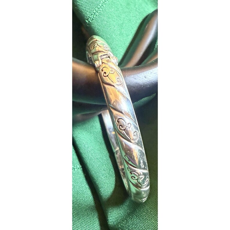 Vintage Silver Tone Etched Bangle Bracelet With magnetic Closure By Brighton EUC image 5