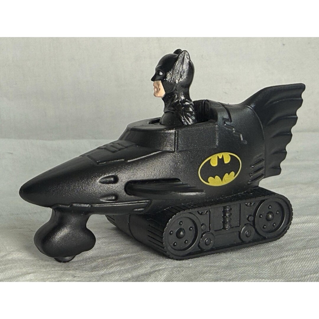 VTG DC Comics Mcdonald's 1991 Batman Returns Pull Back Batmobile Toy ...