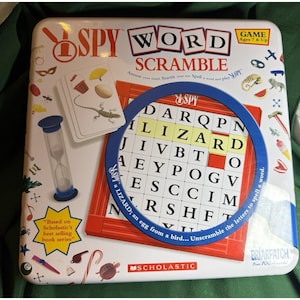 I Spy Word Scramble Game In Tin Metal Box 2004 Scholastic Spelling Educ