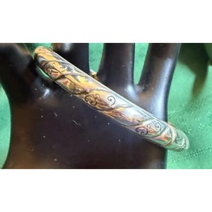 Vintage Silver Tone Etched Bangle Bracelet With magnetic Closure By Brighton EUC image 7