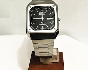 Vintage CITIZEN CRYSTRON Quartz /  Classic 1970s / Very good condition/ Japan/ Interesting CASE Design/ Steel Original Citizen Band/