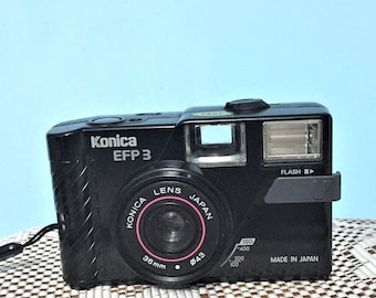 Konica EFP 3 Camera/ Compact Camera /With Battery/ Konica Lens 36mm Optics/Orginal Case/ Very good condition/Film Camera 36mm Vintage